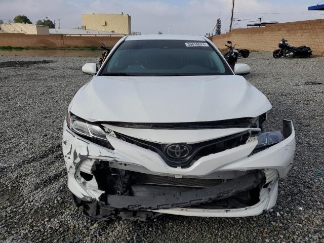 4T1C11AK4LU503197 - 2020 TOYOTA CAMRY LE WHITE photo 5