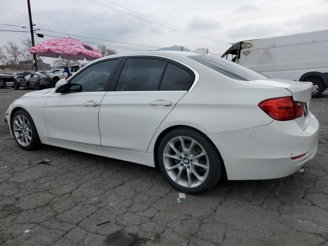 WBA3B1C54FK136176 - 2015 BMW 320 I WHITE photo 2