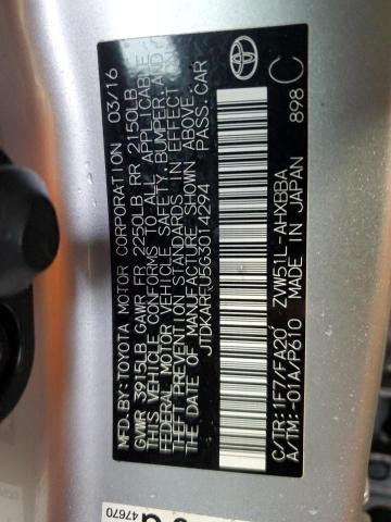 JTDKARFU5G3014294 - 2016 TOYOTA PRIUS SILVER photo 13