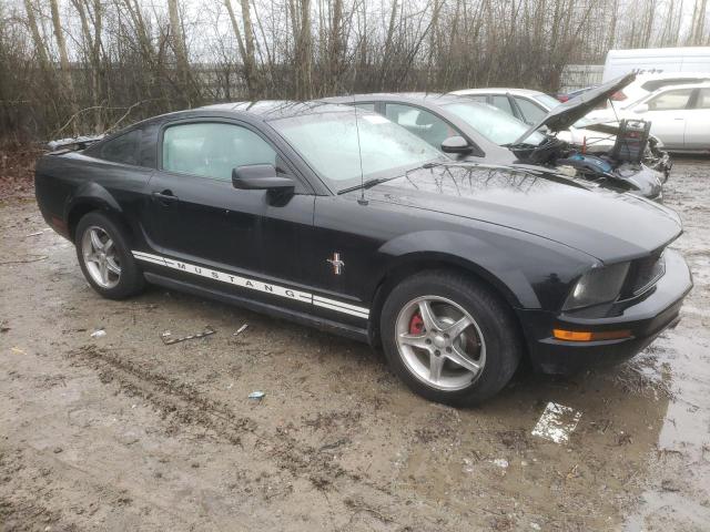 1ZVFT80N765141328 - 2006 FORD MUSTANG BLACK photo 4