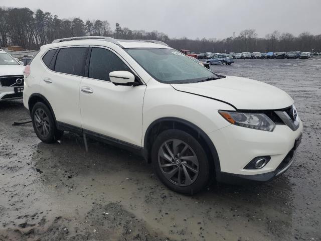 5N1AT2MV8GC915650 - 2016 NISSAN ROGUE S WHITE photo 4