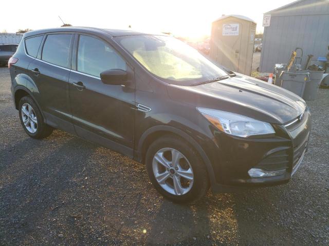 1FMCU0GX2DUC55490 - 2013 FORD ESCAPE SE BLACK photo 4