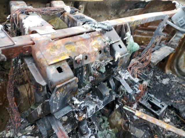 3FA6P0H70GR130240 - 2016 FORD FUSION SE BURN photo 9