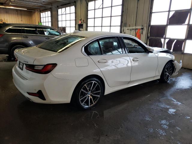 3MW5R7J03N8C34663 - 2022 BMW 330XI Weiß Foto 3
