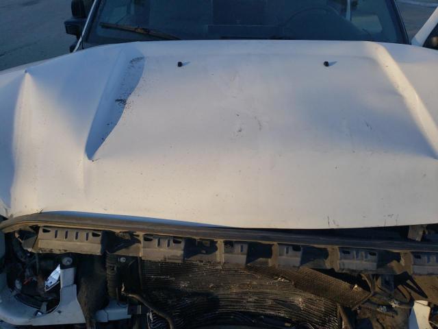 1FTBF2A64GEC74594 - 2016 FORD F250 SUPER DUTY WHITE photo 11