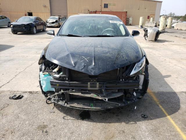 3LN6L2J95GR630161 - 2016 LINCOLN MKZ BLACK photo 5