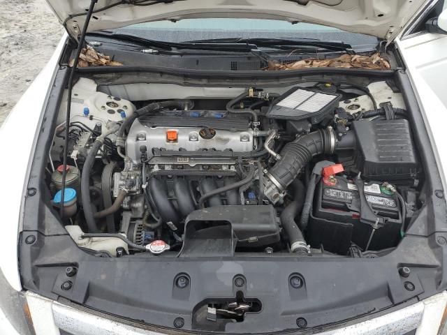 1HGCP2F6XCA156708 - 2012 HONDA ACCORD SE WHITE photo 11