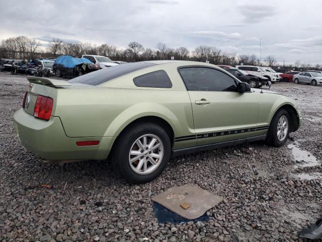 1ZVFT80N055244511 - 2005 FORD MUSTANG GREEN photo 3
