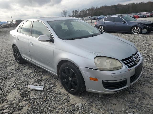 3VWSG71K46M649672 - 2006 VOLKSWAGEN JETTA 2.5 OPTION PACKAGE 1 SILVER photo 4