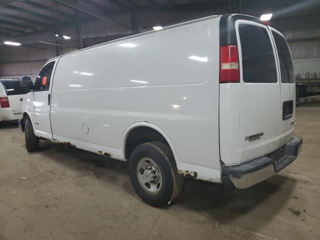 1GCGG29V361242210 - 2006 CHEVROLET EXPRESS G2 WHITE photo 2