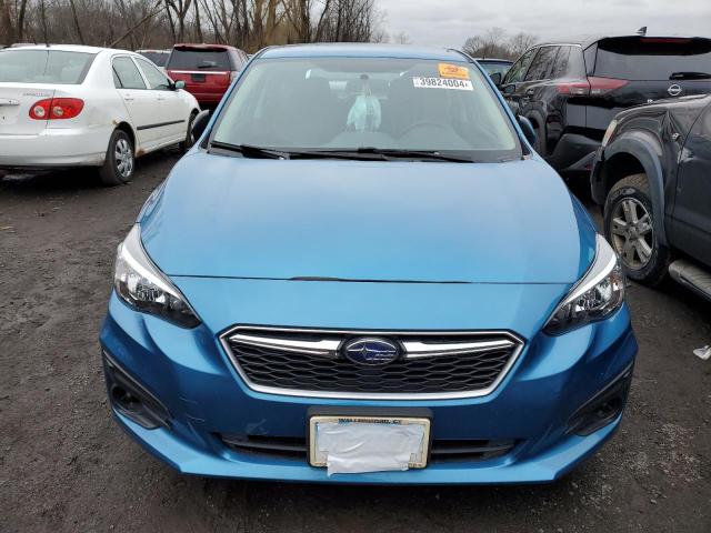 4S3GTAA6XH3746447 - 2017 SUBARU IMPREZA BLUE photo 5