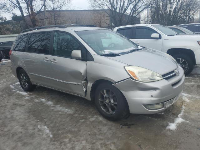 5TDBA22C94S008674 - 2004 TOYOTA SIENNA XLE SILVER photo 4