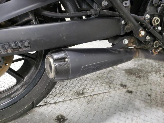 JKAENEA19FDA02663 - 2015 KAWASAKI EN650 A 黑色 照片 12