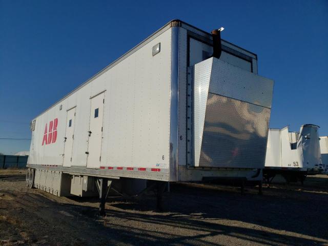 2TX1F2B26JE470001 - 2018 BLMR TRAILER WHITE photo 1