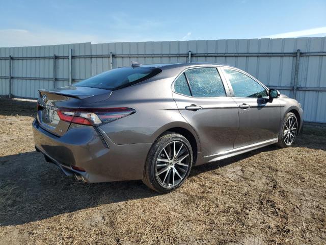 4T1G11AK3PU114204 - 2023 TOYOTA CAMRY SE NIGHT SHADE GRAY photo 3