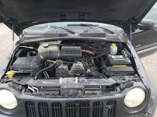 1J4GL48K72W349699 - 2002 JEEP LIBERTY SPORT BLACK photo 11