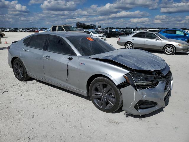 19UUB6F53PA000632 - 2023 ACURA TLX A-SPEC SILVER photo 4