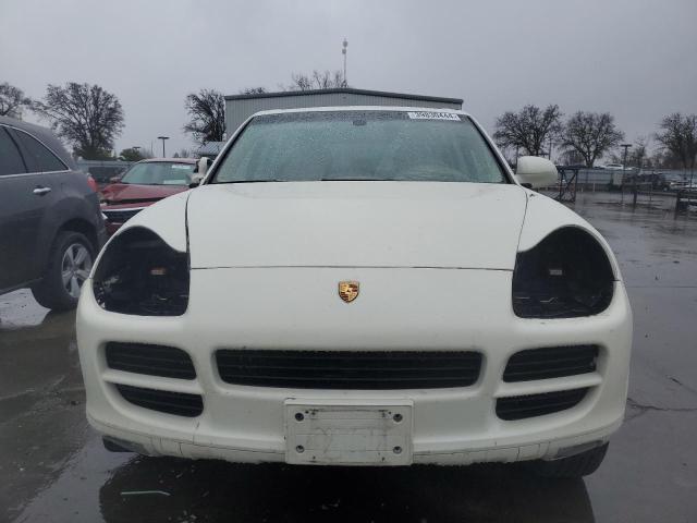 WP1AA29P55LA22089 - 2005 PORSCHE CAYENNE WHITE photo 5