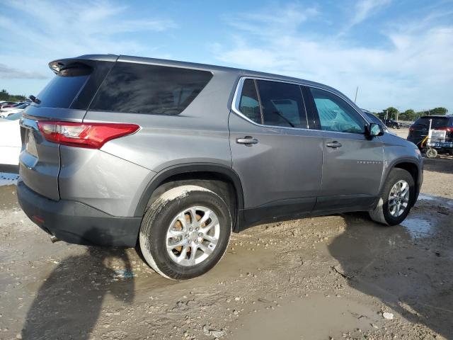 1GNERFKW3KJ131847 - 2019 CHEVROLET TRAVERSE LS GRAY photo 3