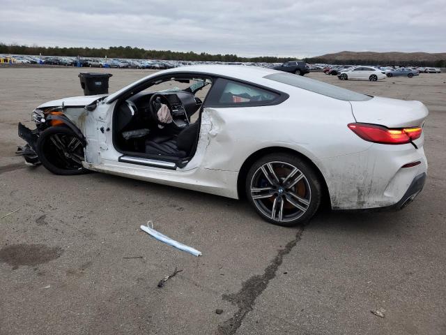 WBAAE2C03NCH10495 - 2022 BMW 840I WHITE photo 2