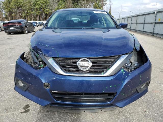 1N4AL3AP8HC493113 - 2017 NISSAN ALTIMA 2.5 BLUE photo 5