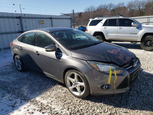 1FAHP3J25CL403304 - 2012 FORD FOCUS TITANIUM GRAY photo 4