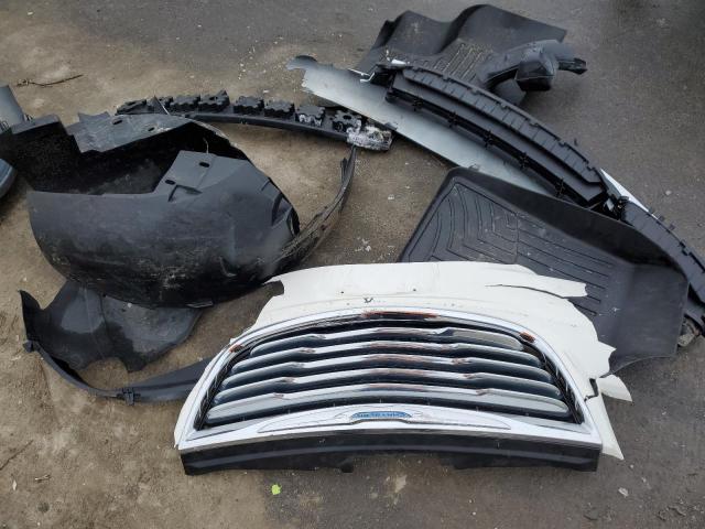 2C4RC1BG9DR517596 - 2013 CHRYSLER TOWN & COU TOURING WHITE photo 13