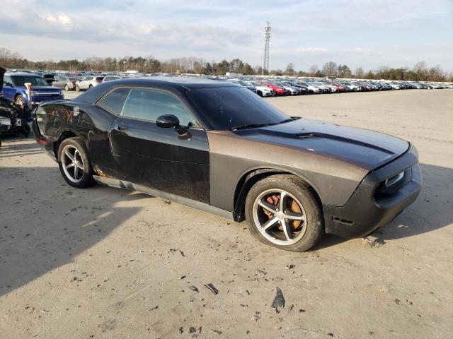 2B3CJ4DV7AH282773 - 2010 DODGE CHALLENGER SE BLACK photo 4