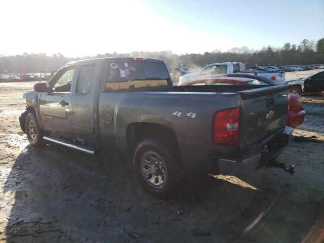 1GCRKREA8BZ315571 - 2011 CHEVROLET SILVERADO K1500 LS GRAY photo 2