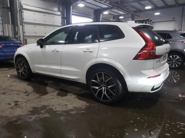 YV4H60DP5N1013530 - 2022 VOLVO XC60 T8 POLESTAR ENGINEERED WHITE photo 2