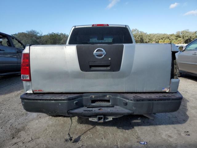 1N6BA06A98N352558 - 2008 NISSAN TITAN XE SILVER photo 6