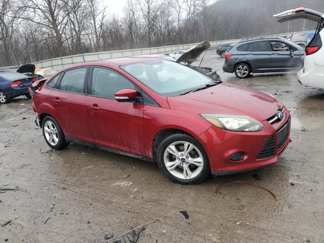 1FADP3F28DL306316 - 2013 FORD FOCUS SE RED photo 4