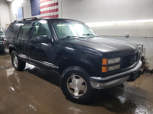 1GKEK13KXSJ765429 - 1995 GMC YUKON BLACK photo 4