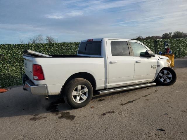 3C6RR7LTXKG671077 - 2019 RAM 1500 CLASS SLT WHITE photo 3