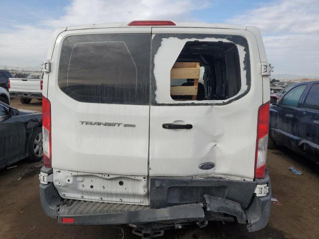 1FTYR1ZM0JKB02635 - 2018 FORD TRANSIT T-250 WHITE photo 6