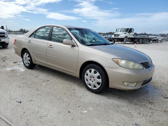 4T1BE32K45U082532 - 2005 TOYOTA CAMRY LE GOLD photo 4