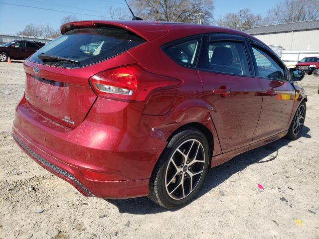 1FADP3K29GL376076 - 2016 FORD FOCUS SE RED photo 4