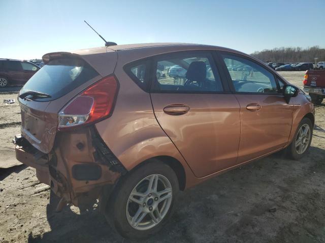 3FADP4EJ3HM109217 - 2017 FORD FIESTA SE ORANGE photo 3