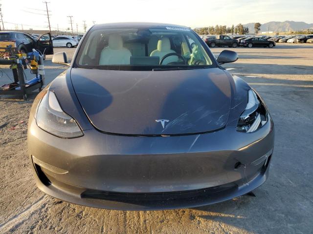 5YJ3E1EB4NF200676 - 2022 TESLA MODEL 3 GRAY photo 5