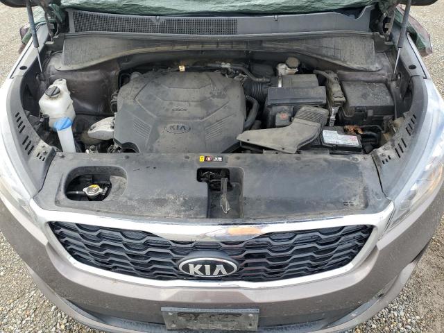 5XYPGDA51KG487315 - 2019 KIA SORENTO LX GRAY photo 12