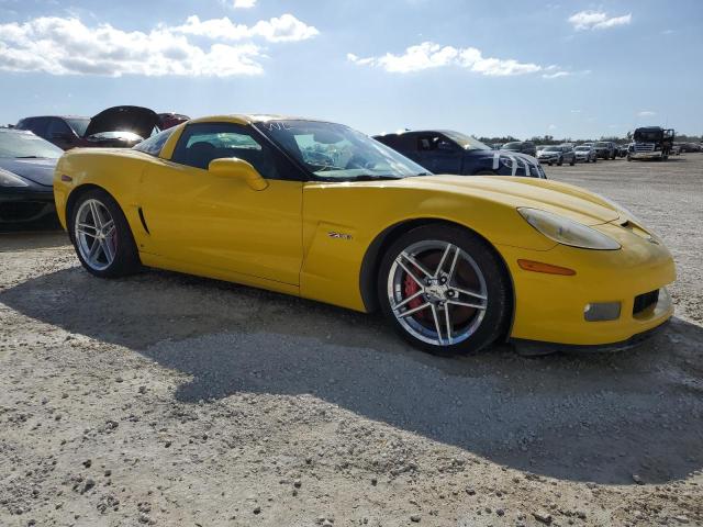 1G1YY26E075118744 - 2007 CHEVROLET Z06 YELLOW photo 4