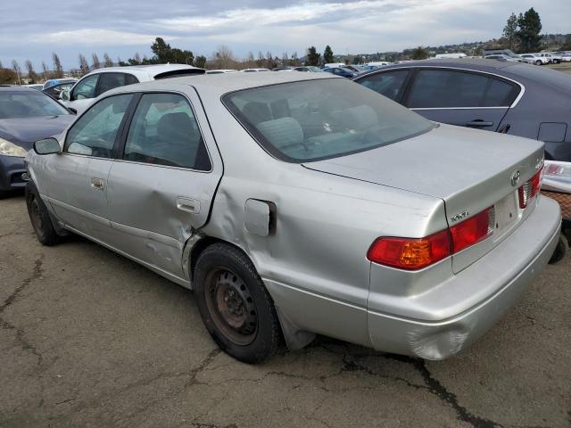 4T1BF22K0YU108149 - 2000 TOYOTA CAMRY LE GRAY photo 2