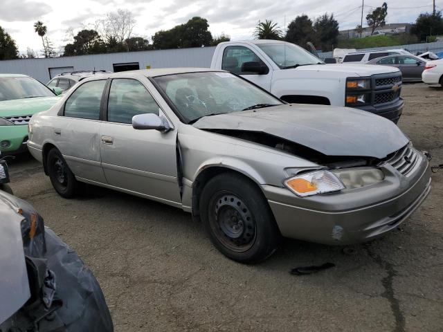 4T1BF22K0YU108149 - 2000 TOYOTA CAMRY LE GRAY photo 4