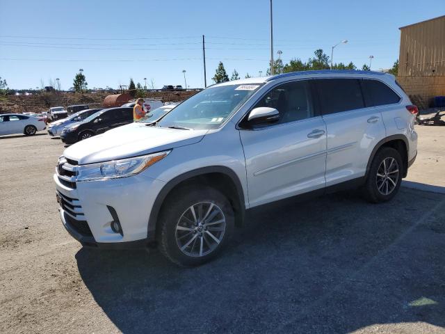 2019 TOYOTA HIGHLANDER SE, 