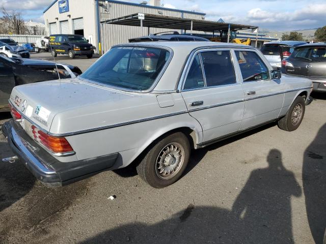 WDBAB33A7EA123086 - 1984 MERCEDES-BENZ 300 DT GRAY photo 3