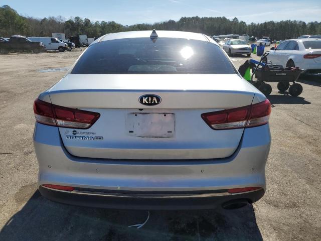 5XXGT4L34JG183101 - 2018 KIA OPTIMA LX SILVER photo 6