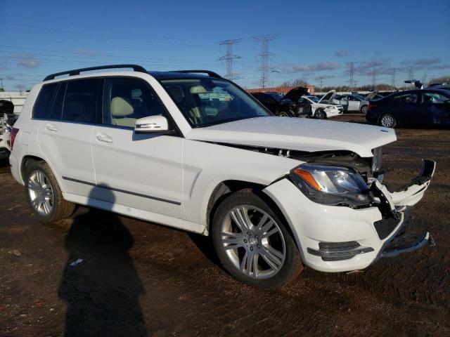 WDCGG8JB5FG365308 - 2015 MERCEDES-BENZ GLK 350 4MATIC WHITE photo 4