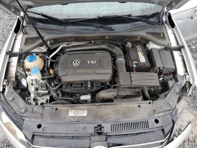 1VWAT7A3XFC032147 - 2015 VOLKSWAGEN PASSAT S SILVER photo 11