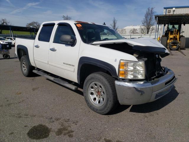 3GCPCREA4CG205543 - 2012 CHEVROLET SILVERADO C1500  LS WHITE photo 4