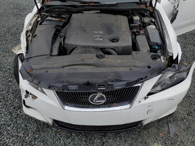 JTHCK262485026528 - 2008 LEXUS IS 250 WHITE photo 11